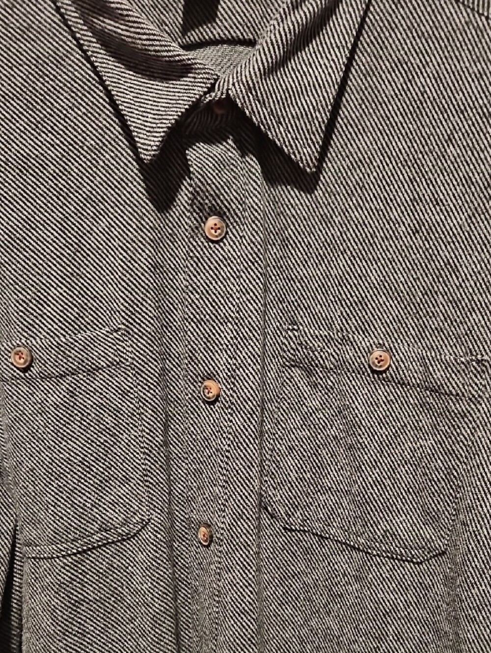 Men's Black Herringbone Button-Down Shacket - Picture 3 of 4